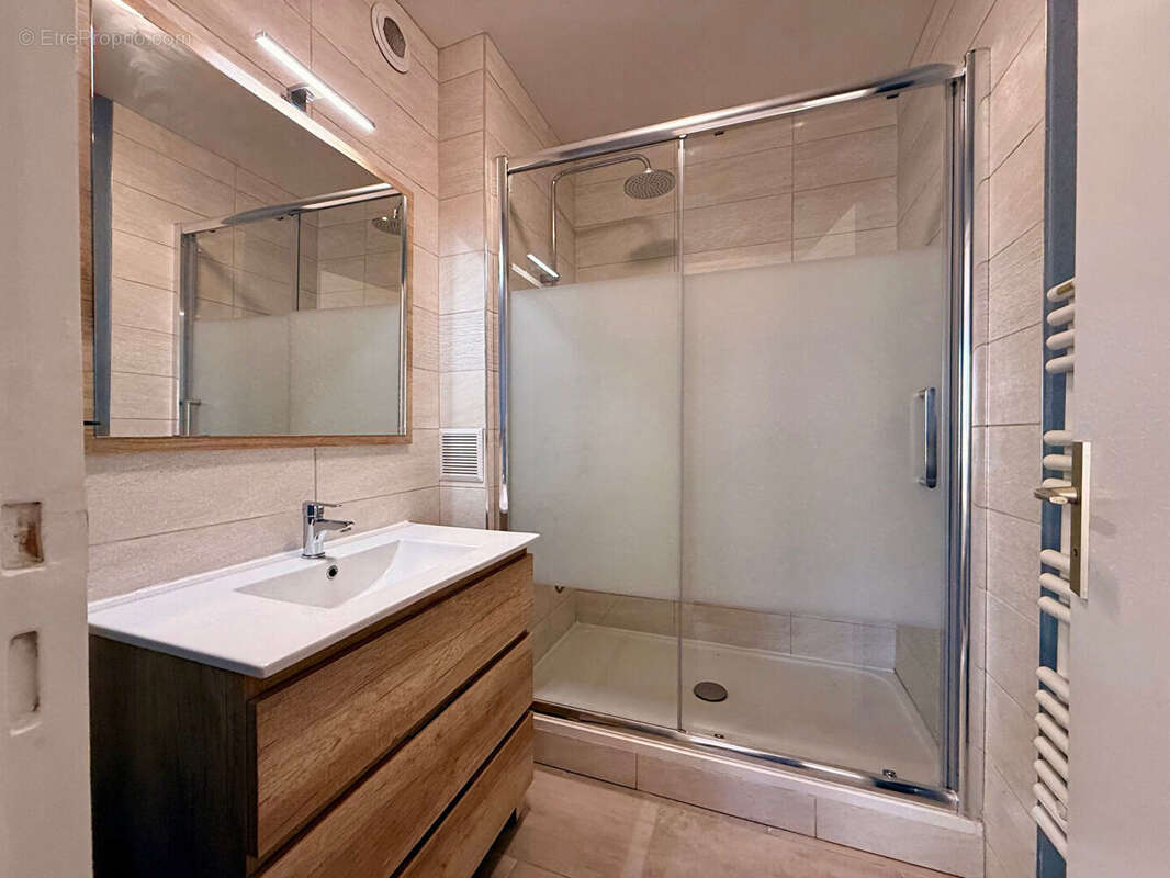 Appartement à BRIE-COMTE-ROBERT