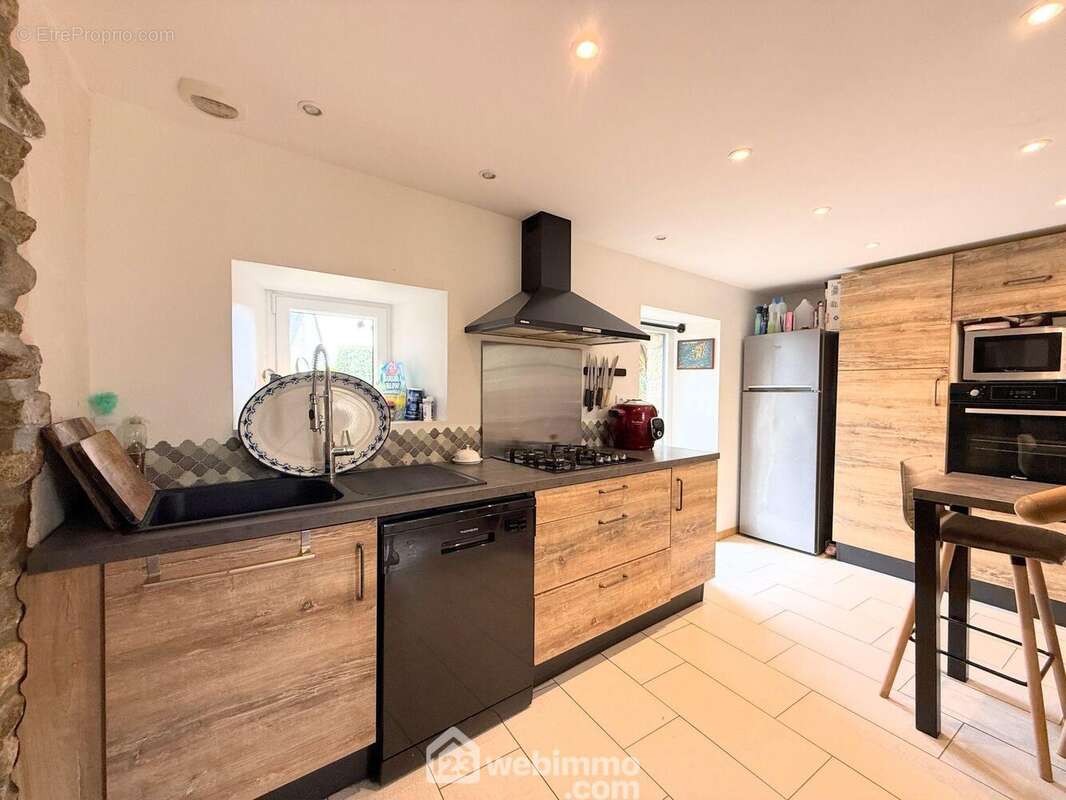 Maison 75 m² à Ploumilliau  - photo 18
