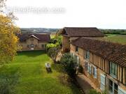 Maison à VIC-FEZENSAC