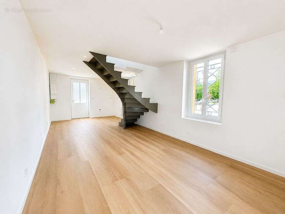 Appartement à LA MOTTE-SERVOLEX