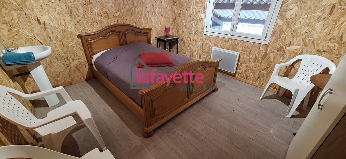 Maison à GONNEVILLE-LA-MALLET