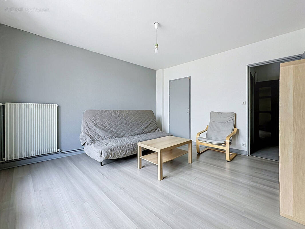 Appartement à JOUE-LES-TOURS