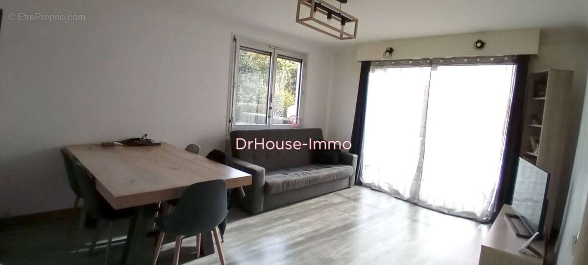 Maison à SAINT-SEBASTIEN-SUR-LOIRE