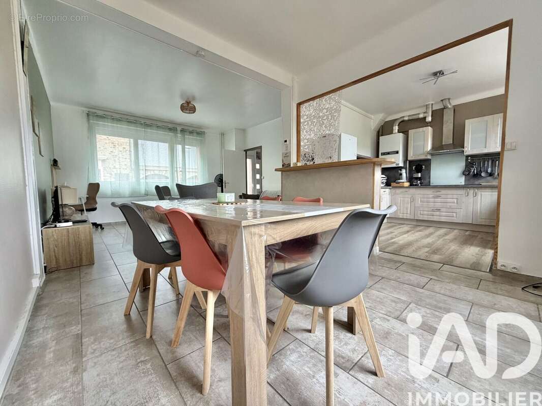 Maison 93 m² à Lessay  - photo 2