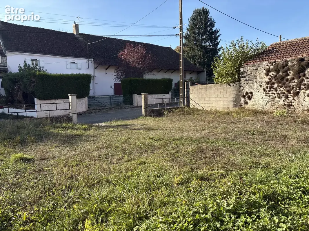 Maison 1 pièce 117 m² à vendre à Gigny-Sur-Saone (71240) - photo 2