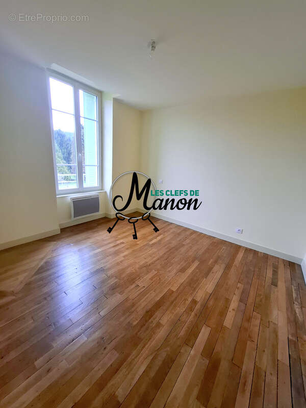 Appartement à SAINT-SULPICE-LAURIERE