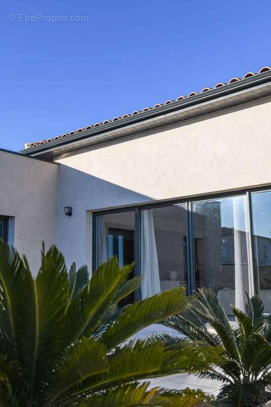 Maison à UZES