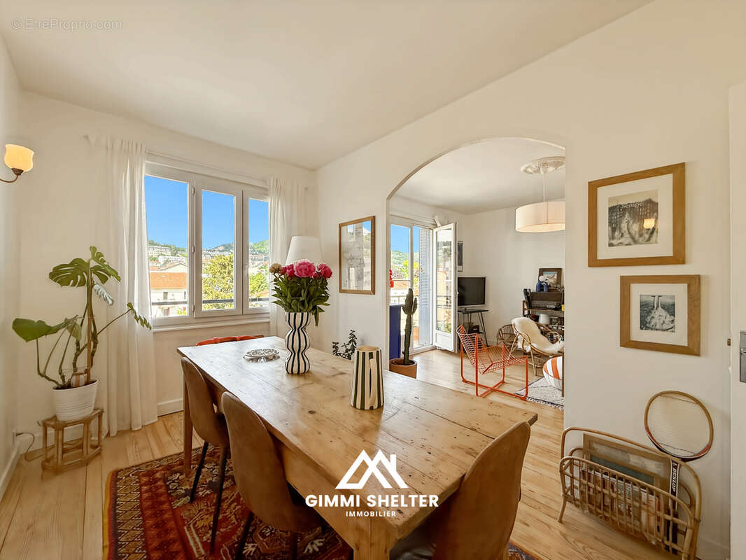 Appartement à CHAMALIERES