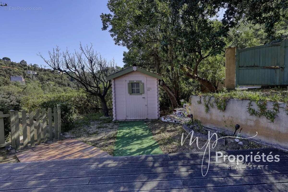 Maison à RAYOL-CANADEL-SUR-MER