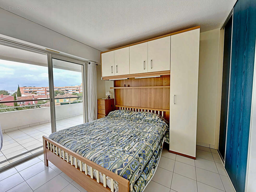 Appartement à SAINT-RAPHAEL
