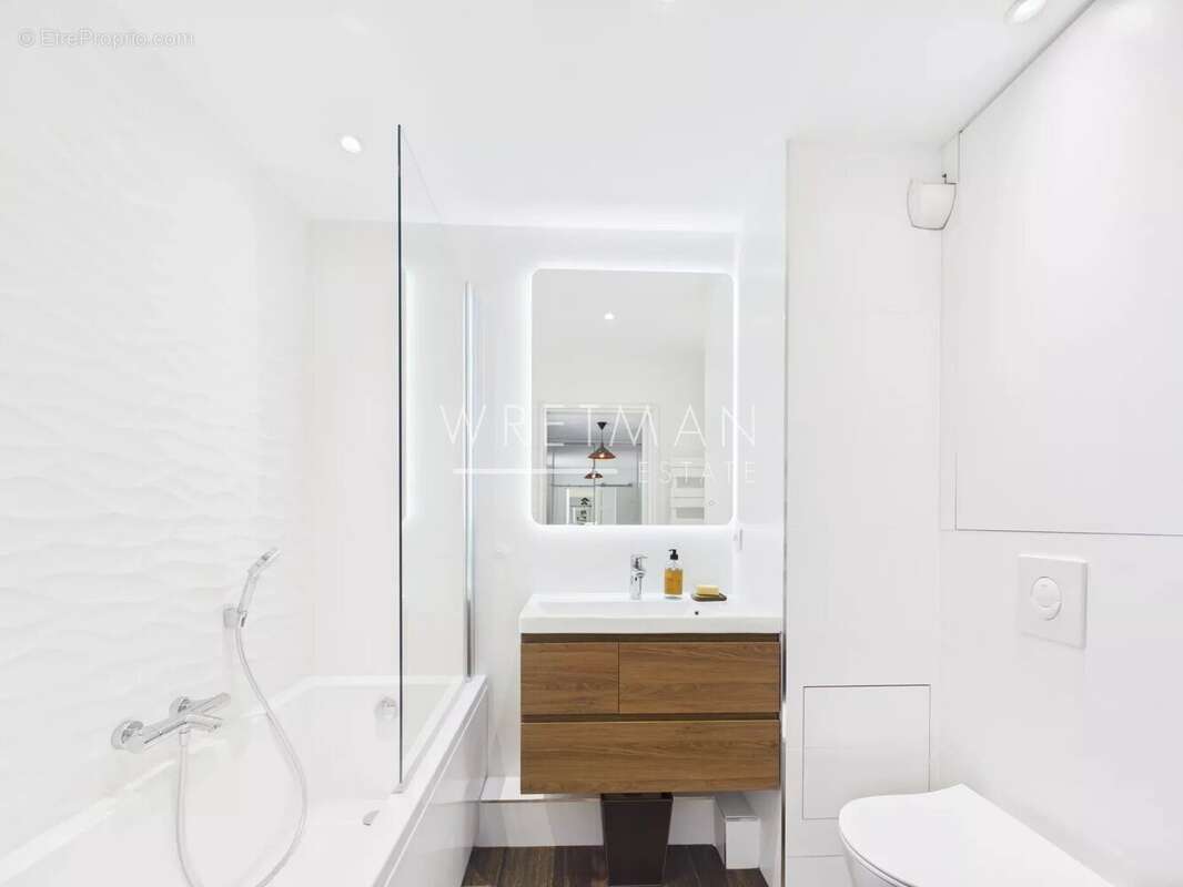 Magnifique appartement 3 pièces avec terrasse, aperçu mer et garage - Le Cannet - photo 11