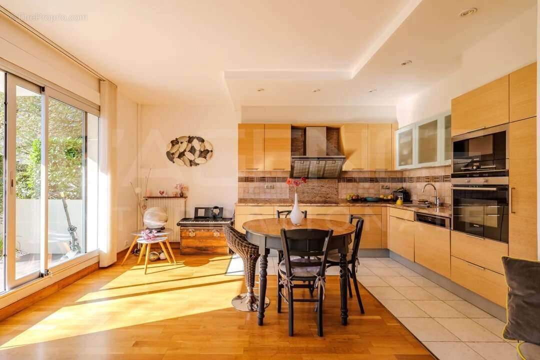 Appartement à SAINT-GERMAIN-EN-LAYE