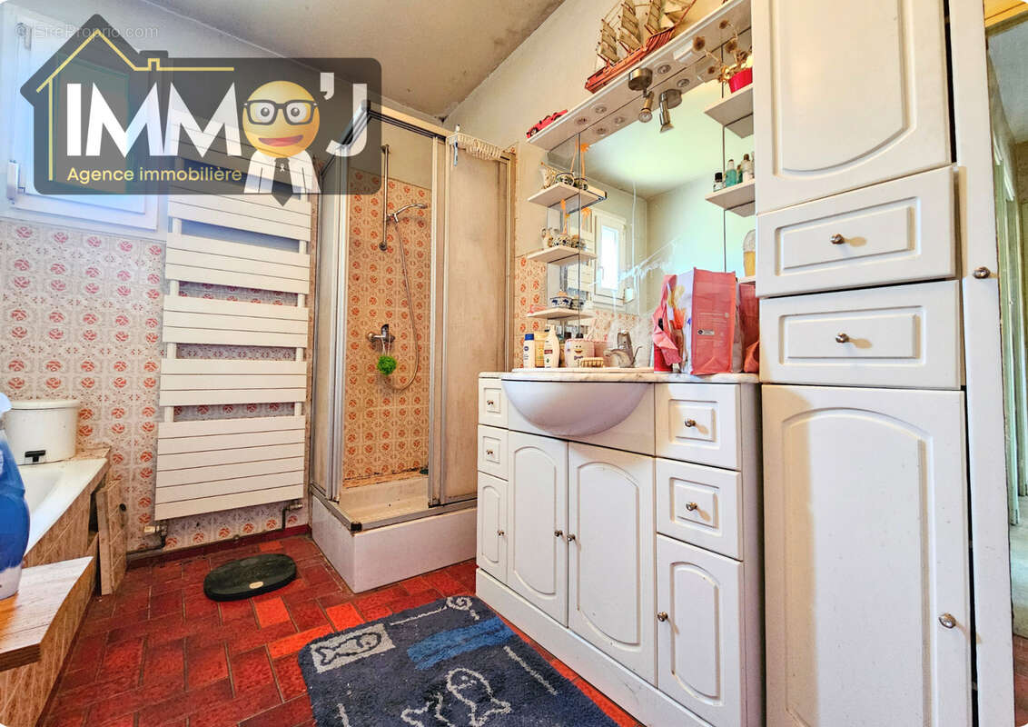 Maison - 5 pièces - Chaligny - photo 5