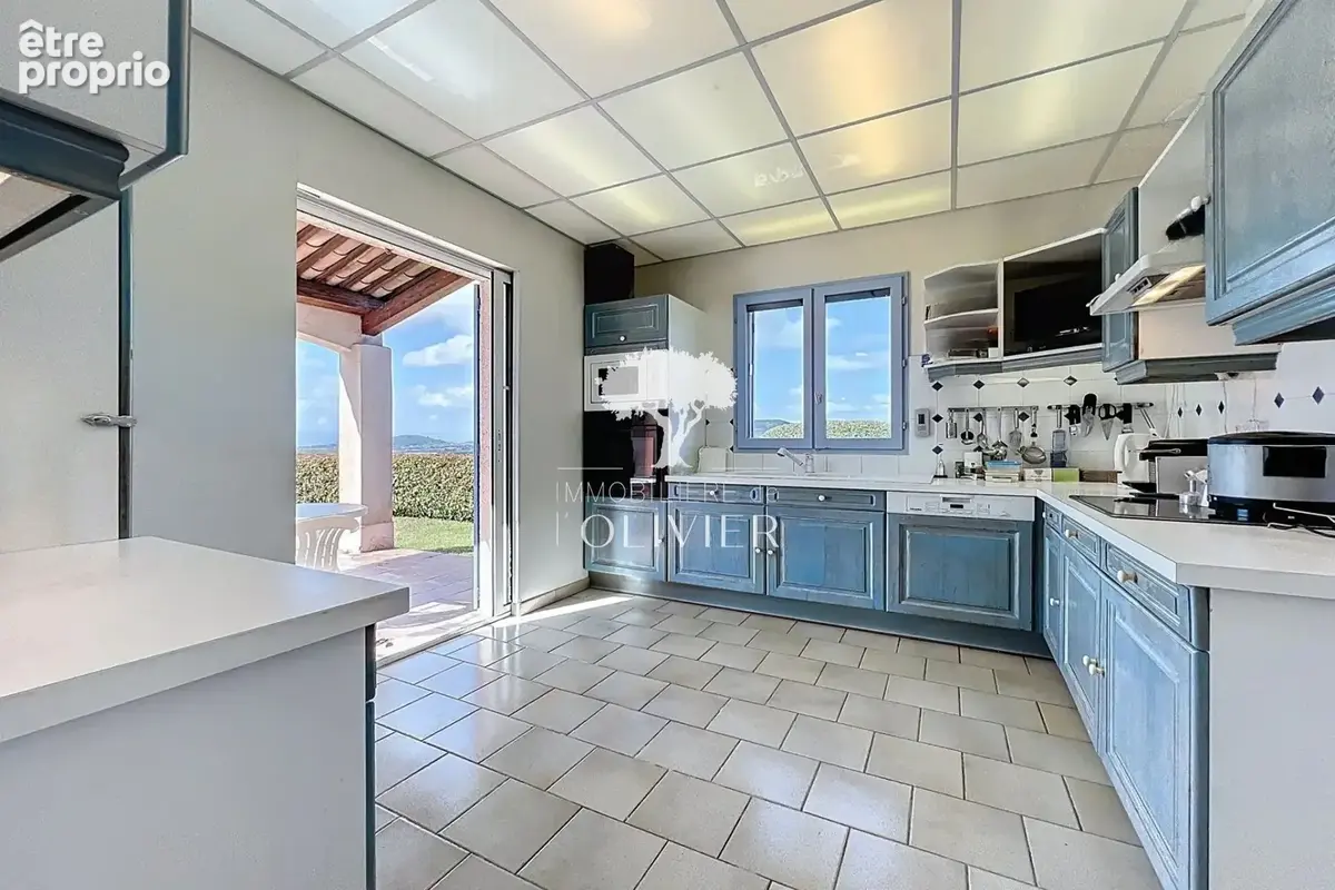 Maison 4 pièces 129 m² à vendre à Villars (84400) - photo 5