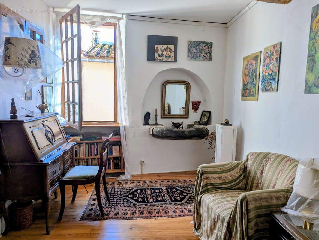 Maison à PARAZA
