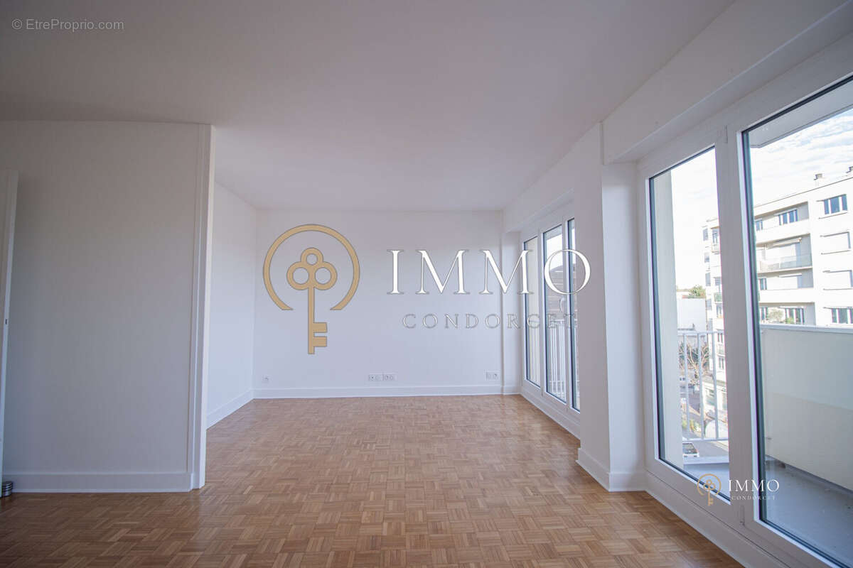 Appartement à BOURG-LA-REINE