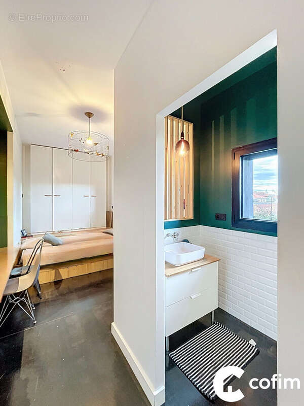 Chambre 1 et sa salle d&#039;eau  - Maison à BORDERES-SUR-L&#039;ECHEZ