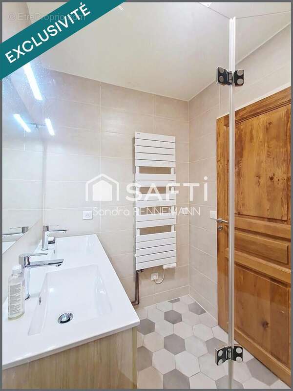 Photo 7 - Appartement à COURBEVOIE