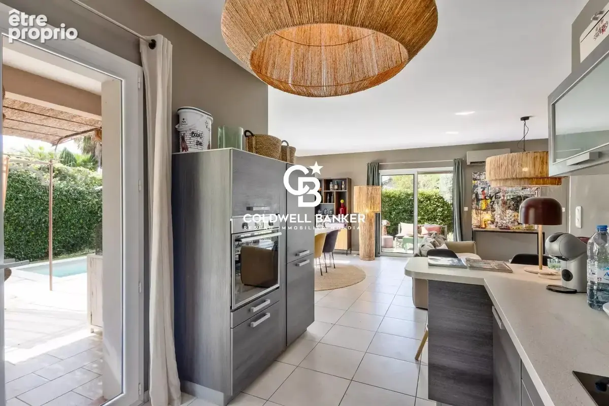 Grimaud, Maison de charme avec piscine - photo 19