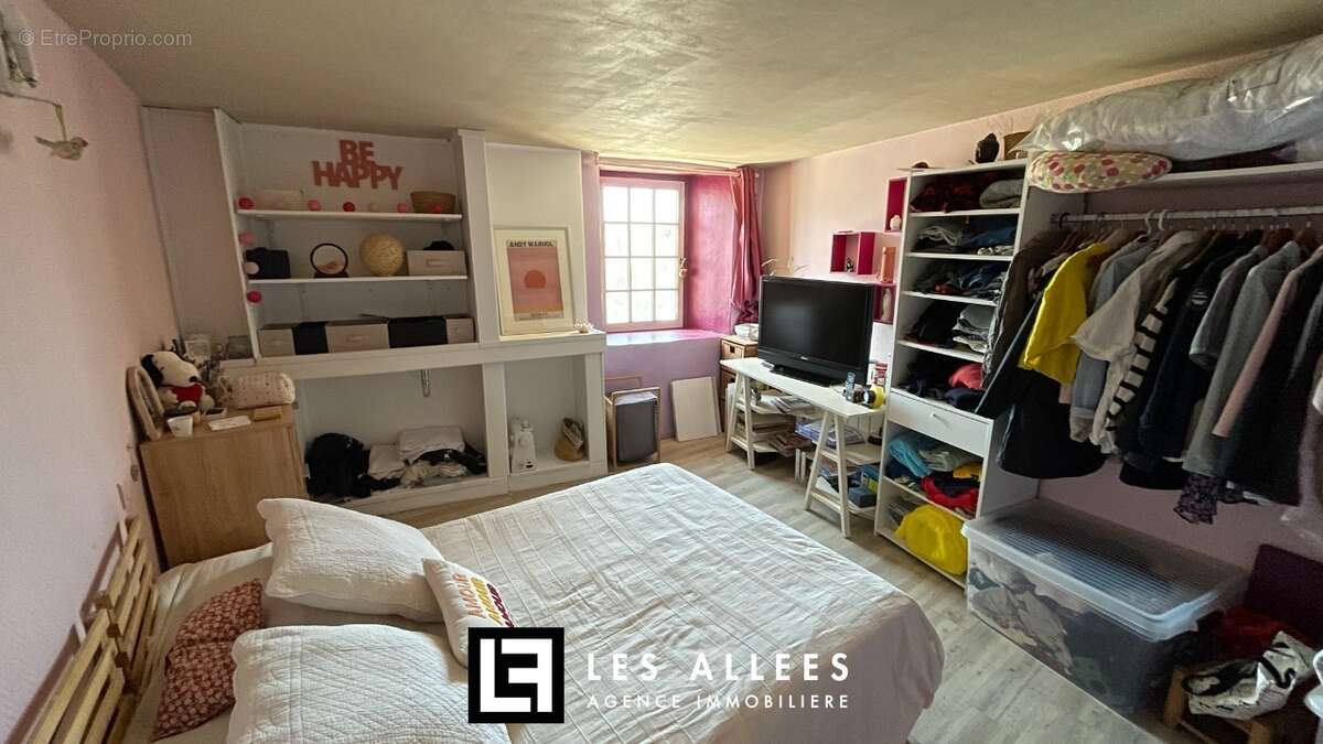 Appartement 112 m² à Taulignan  - photo 9