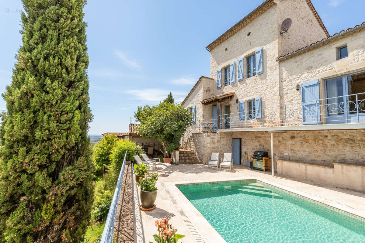 Maison de village avec piscine et jardin - photo 21