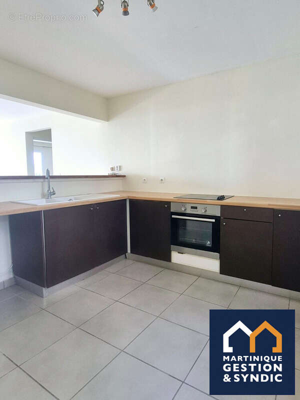 Appartement à LES TROIS-ILETS