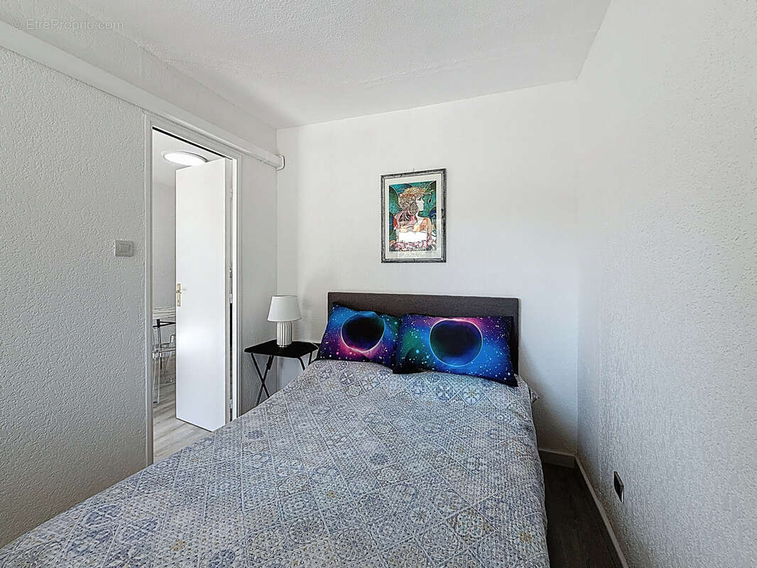 Appartement à SIX-FOURS-LES-PLAGES