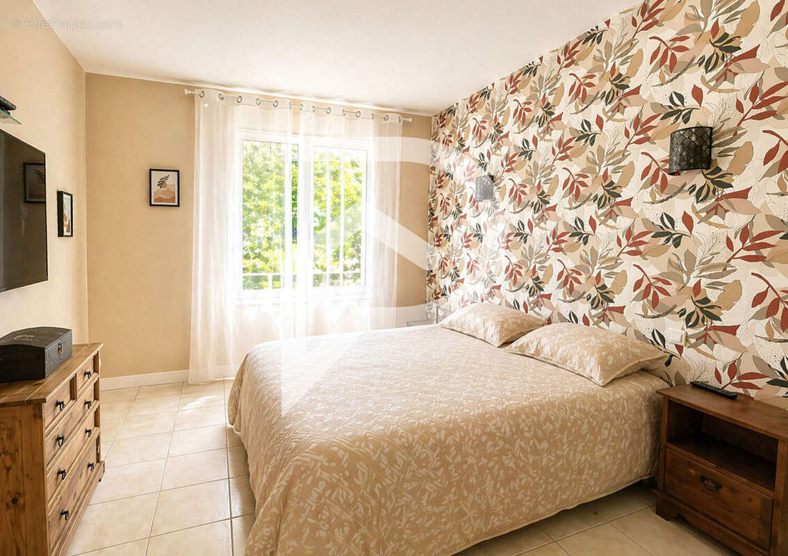 Maison à PAYRIN-AUGMONTEL