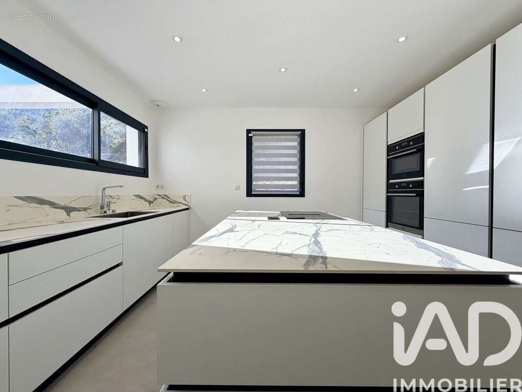 Photo 7 - Maison à SOLLIES-TOUCAS