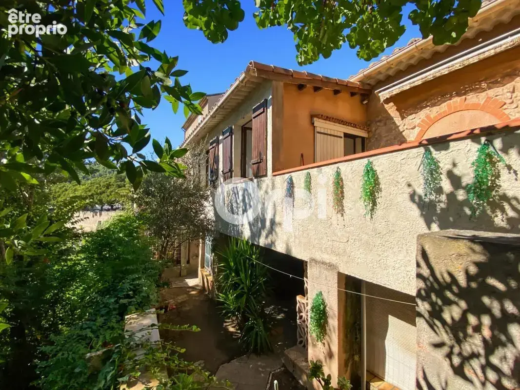 Maison de village de 144 m2 avec terrasse et cave - photo 2