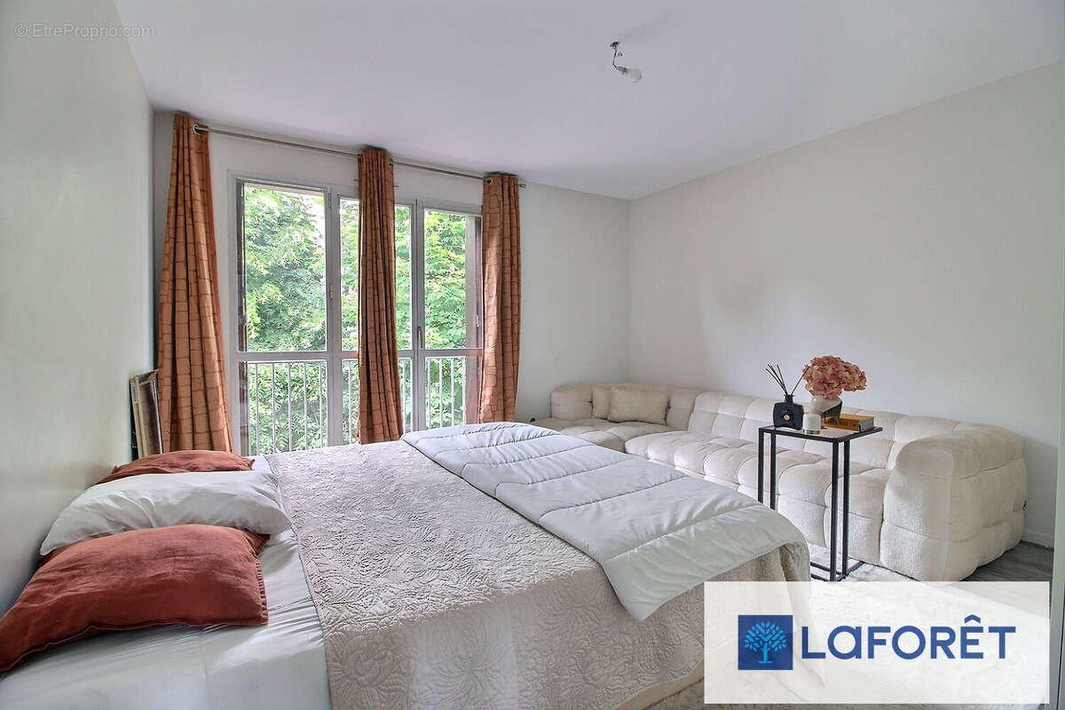 Maison à RIS-ORANGIS