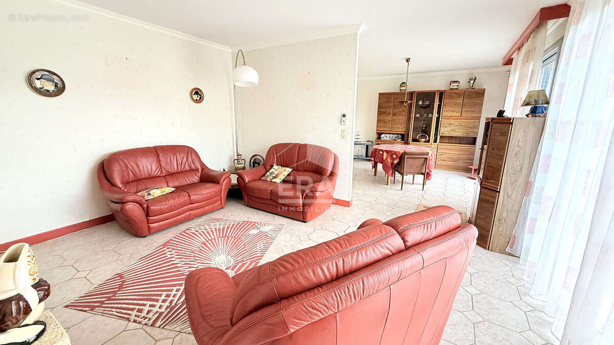 Maison à SAINT-BERTHEVIN