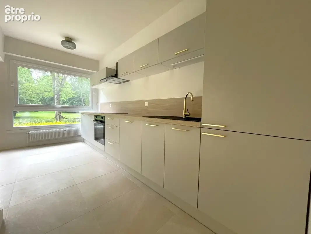 Appartement 4 pièces 102 m² à vendre à Lambersart (59130) - photo 2