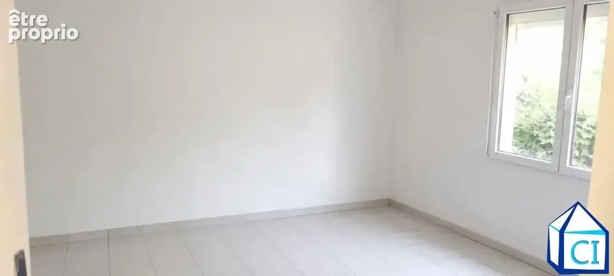 Maison 5 pièces 80 m² à vendre à Saint-Sauvier (03370) - photo 4