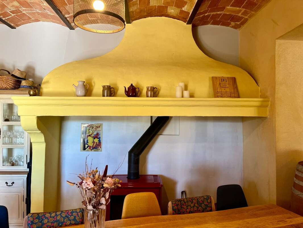 Maison de caractère, rénovée, avec cour et terrasse – Village prisé du Gard - photo 11