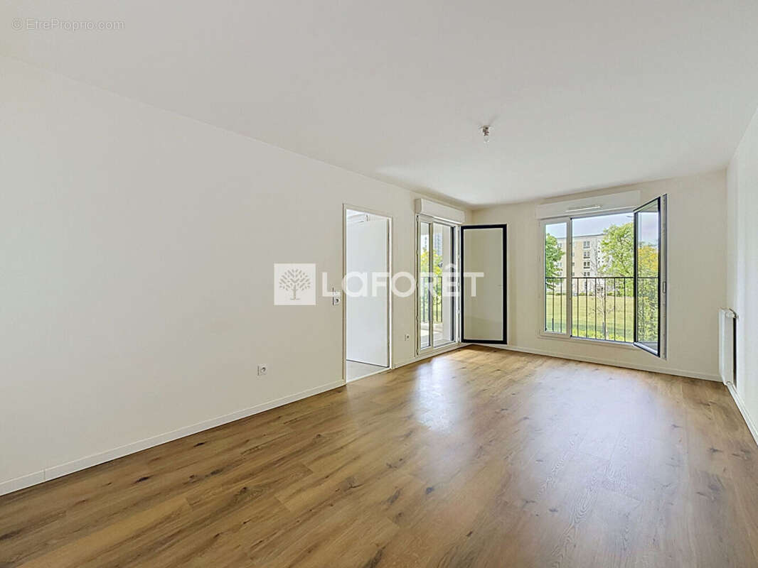 Appartement à VERNOUILLET