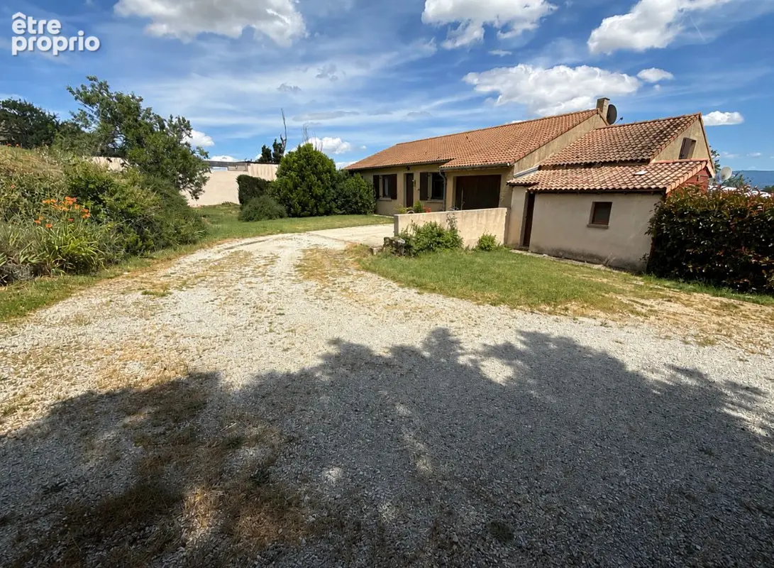 Maison de 138 m² avec studio indépendant, vue dégagée et grand terrain de 1000 m² - photo 4