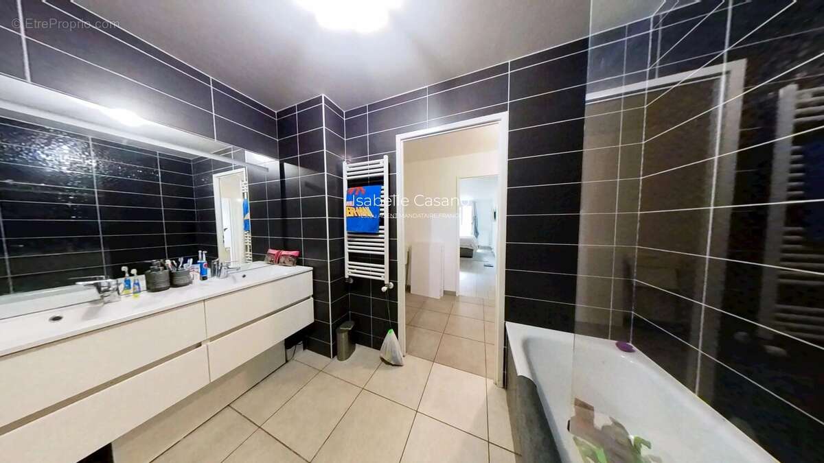 Appartement à NEUILLY-SUR-MARNE