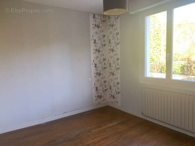 Maison à SAINT-GERAND