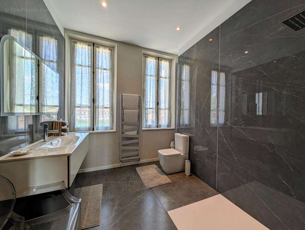 Maison à SALIES-DU-SALAT