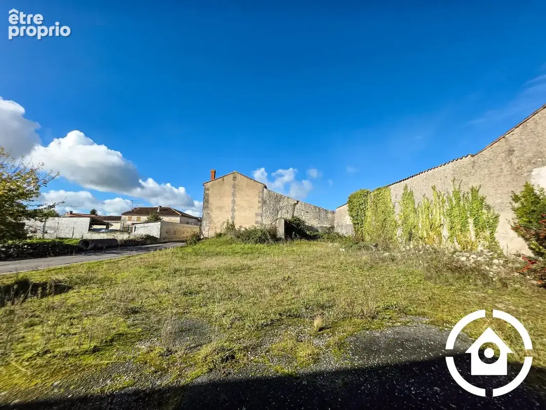 Commerce 180 m² à vendre à Angeac-Champagne (16130) - photo 3