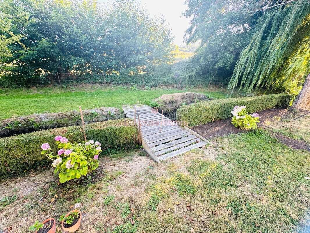 Maison 6 pièces 185 m² à vendre à Bellengreville (76630) - photo 4