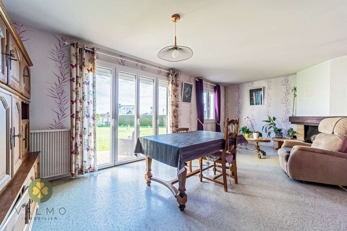 Maison à LE NEUBOURG