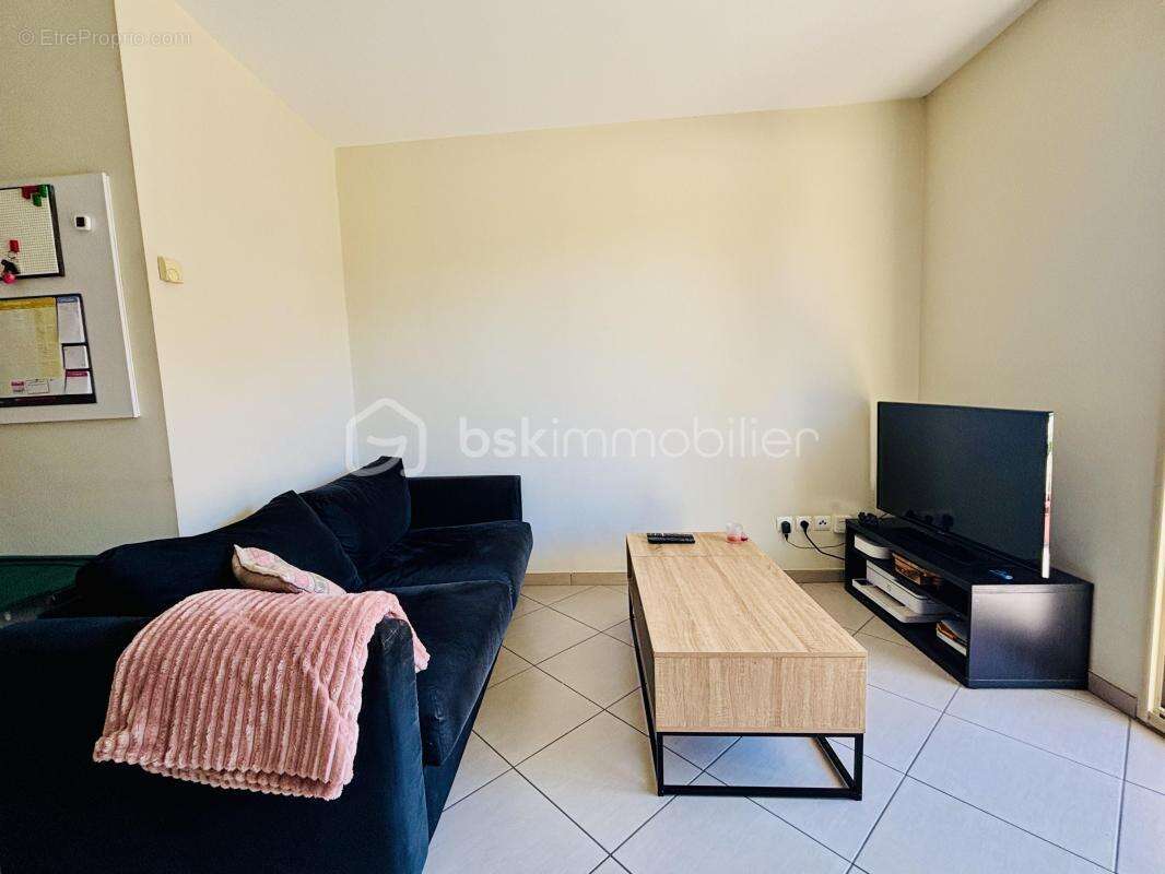 Appartement à GROISY