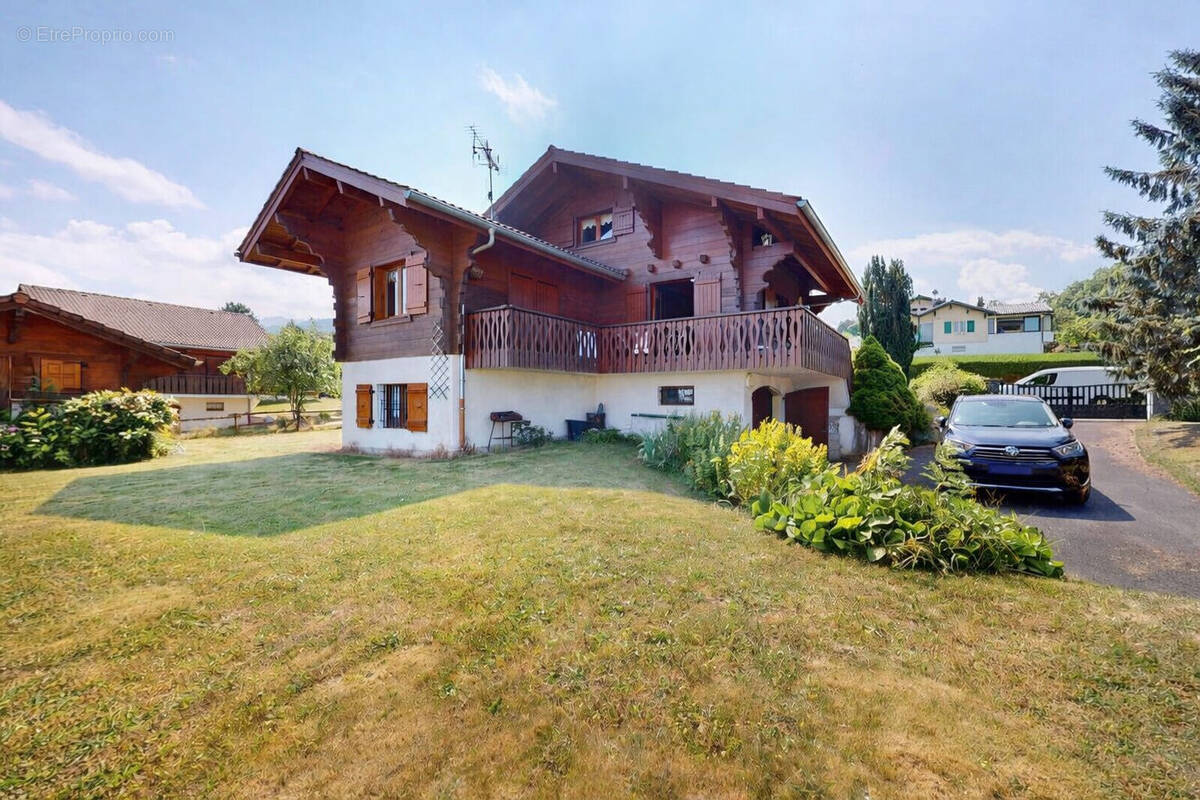 Maison à SAINT-PAUL-EN-CHABLAIS