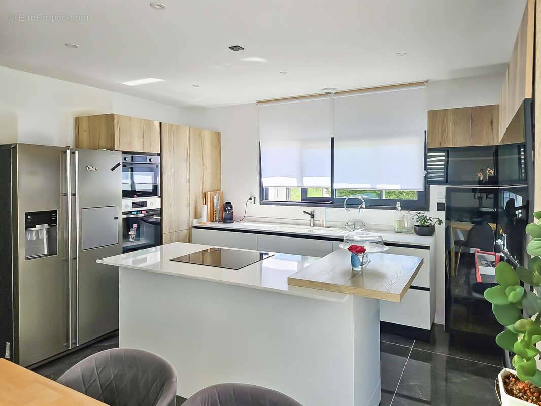 Maison à SAINT-MAURICE-L'EXIL