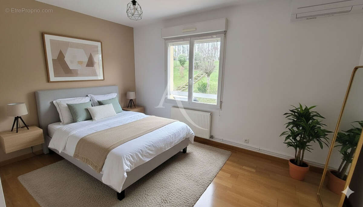 Maison à SAINT-THIBAULT-DES-VIGNES