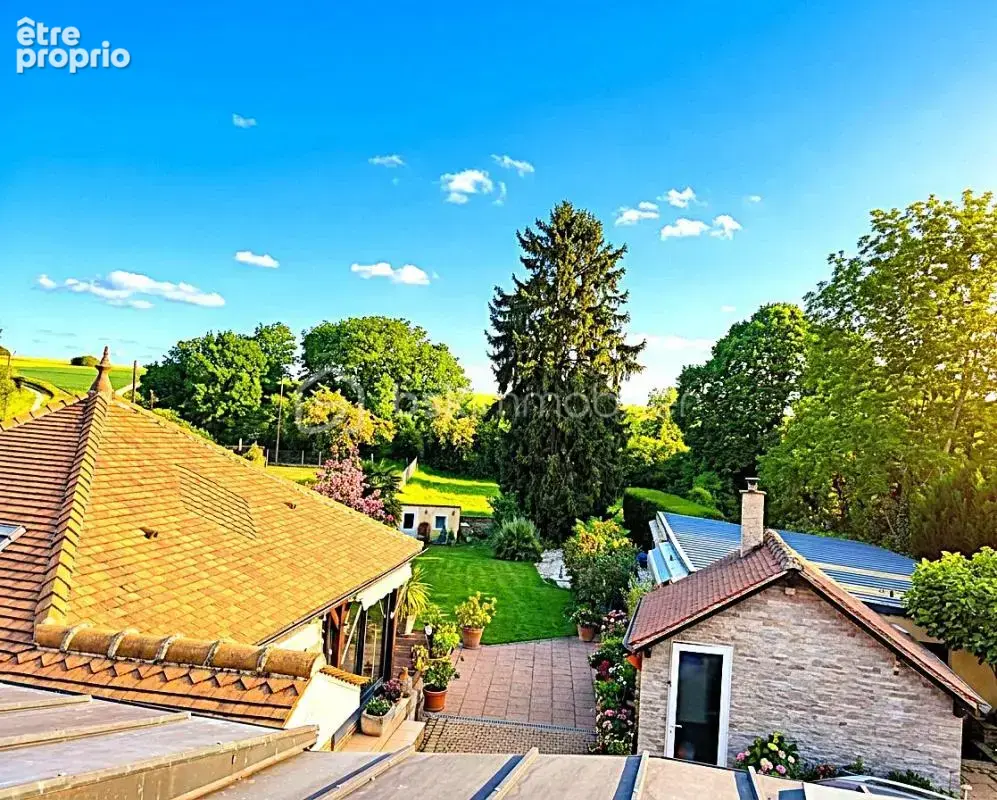 À 10 minutes de RAMBOUILLET, propriété de 220 m² habitable sur terrain de 940 m² avec une magnifique piscine de 5 M par 10 M - photo 26