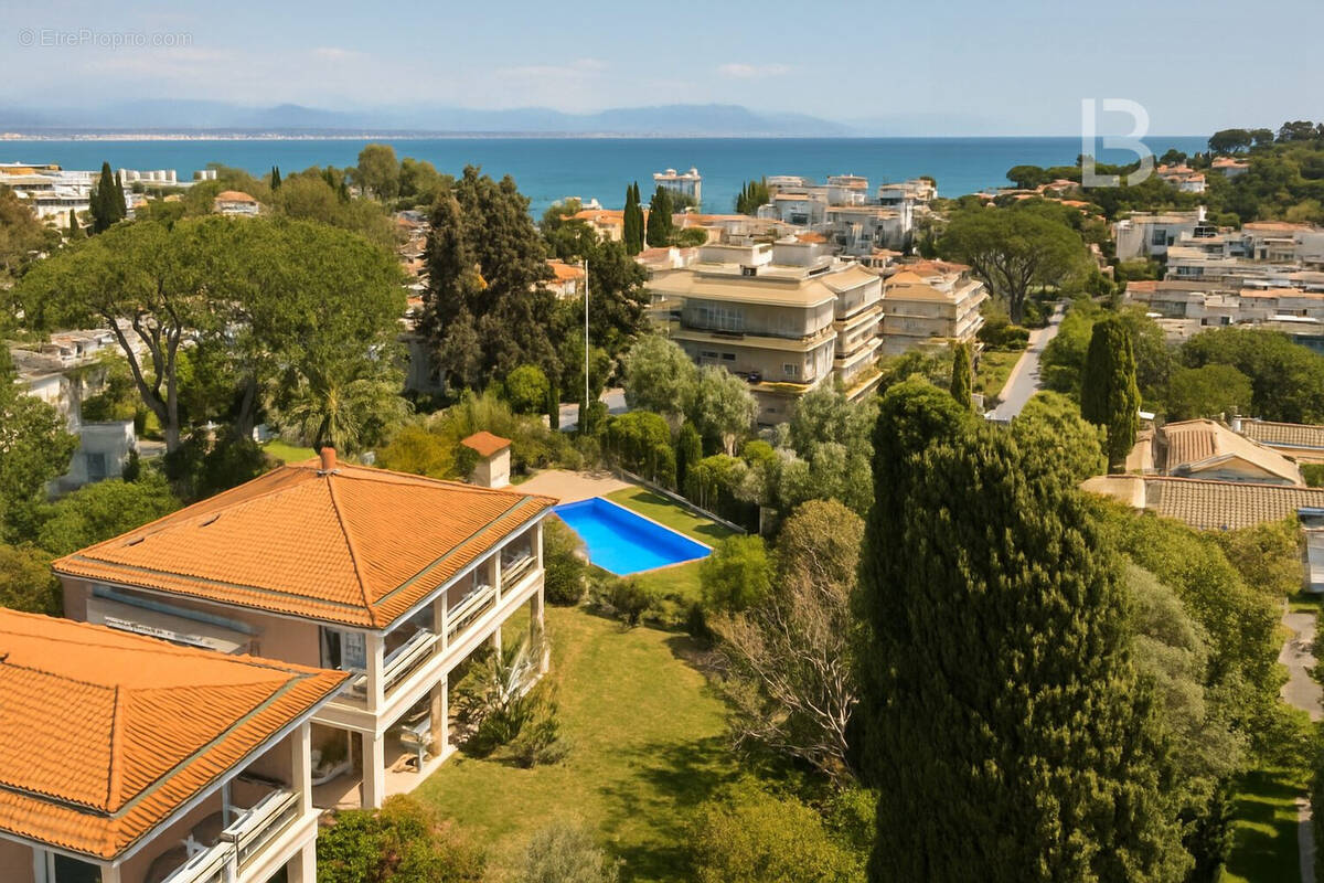 Maison à ANTIBES
