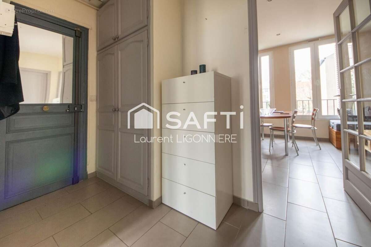 Photo 3 - Appartement à IVRY-SUR-SEINE